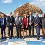 I premiati, la giuria e le autorità sul lungomare di Lignano