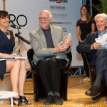 Richard Sennett con la grappa Bepi Tosolini
